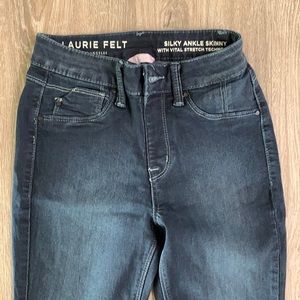 Laurie Felt silky ankle skinny jeans